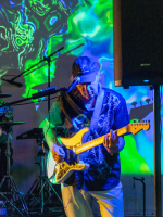 gal_band_port_001
